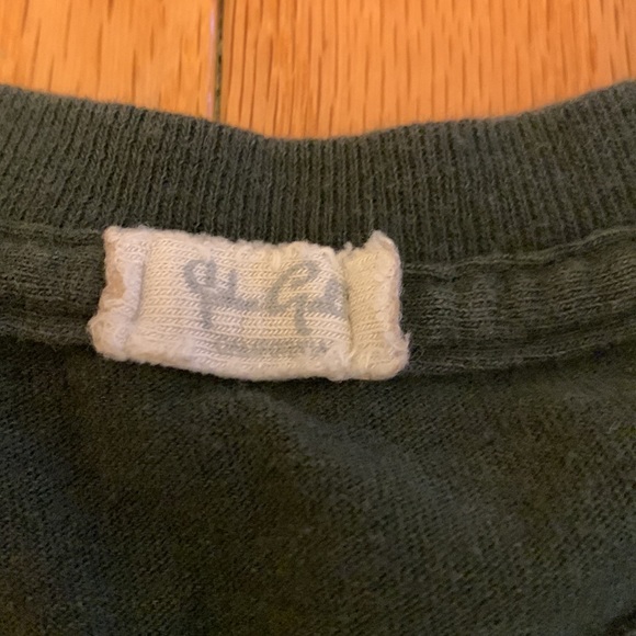 Brandy Melville cropped t-shirt. Hunter green and white. One size. Make offer! - Picture 3 of 3